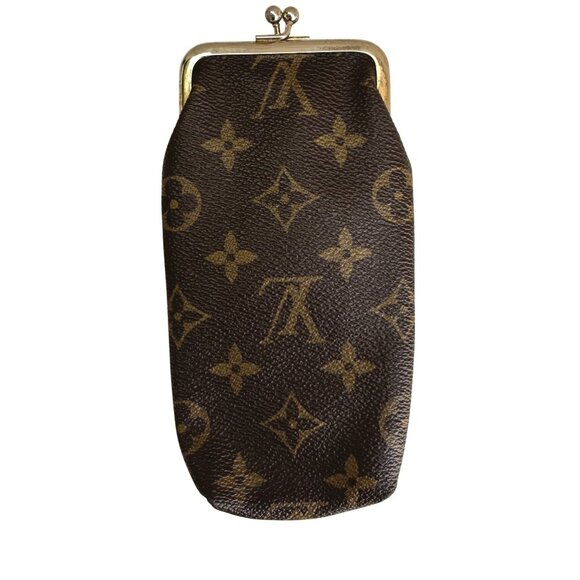 Louis Vuitton Handbags - Louis Vuitton Monogram Brown Canvas Saks Vintage Kisslock Eyeglass Coin Case